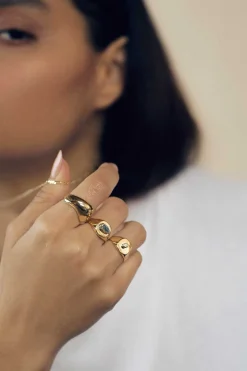 Dipua Anel Cora: Beleza Natural e Estilo em