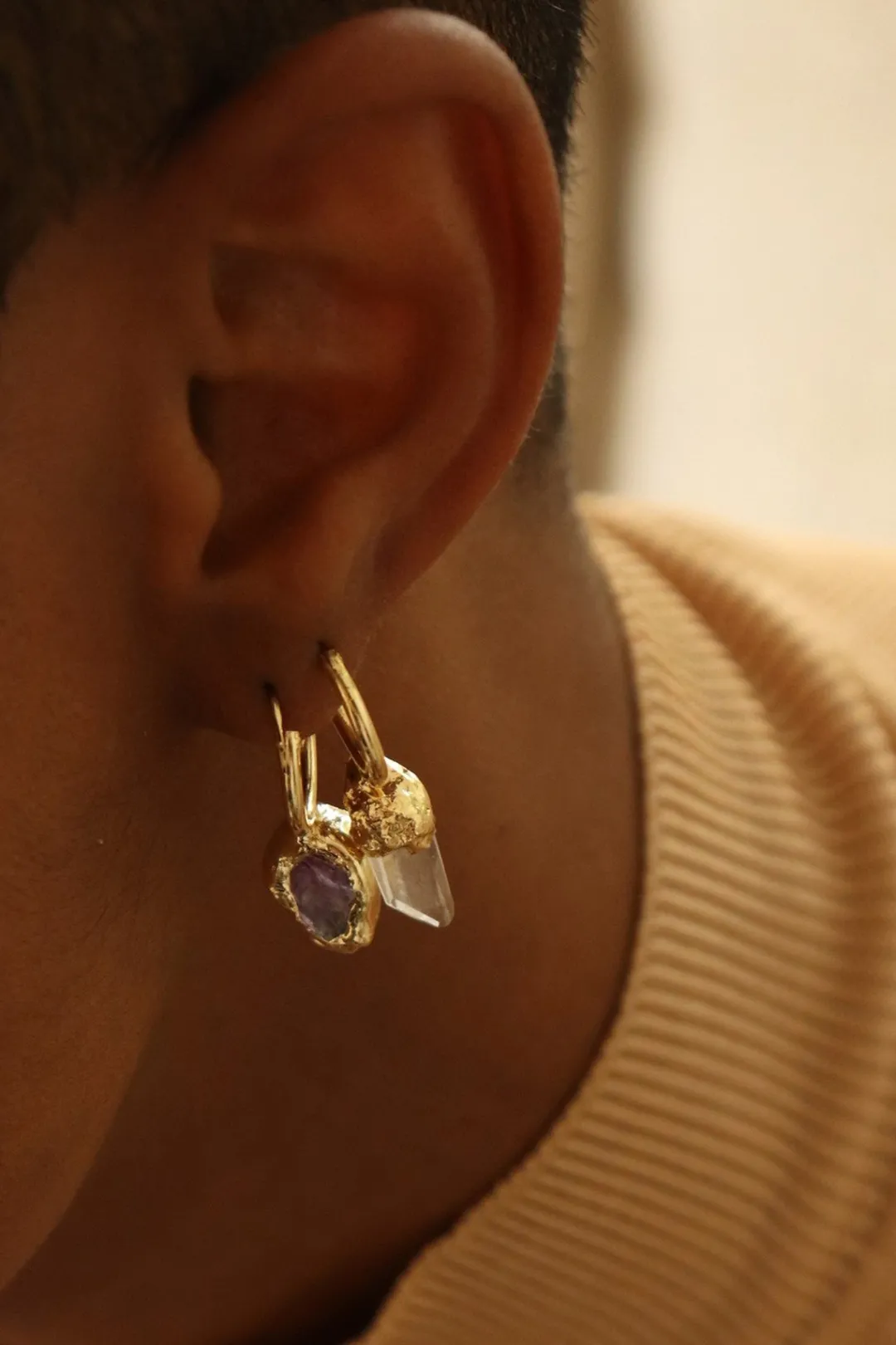 Dipua Argola Hana em - Delicadeza e Estilo em uma Peça