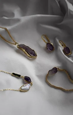 Dipua Argola Hana em - Delicadeza e Estilo em uma Peça