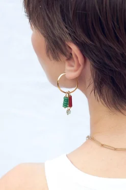 Dipua Argola Slim Banhada a Ouro - Simplicidade com um Toque de Charme