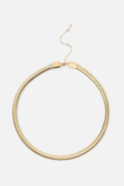 Dipua Argola Twist Prateada: linda para diferentes estilos