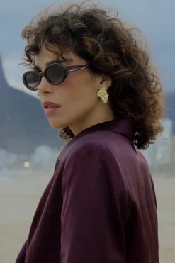 Dipua Brinco Georgia Banhado a Ouro - Estilo Moderno com Autenticidade Clássica
