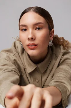 Dipua Brinco Georgia: Beleza com um Toque de