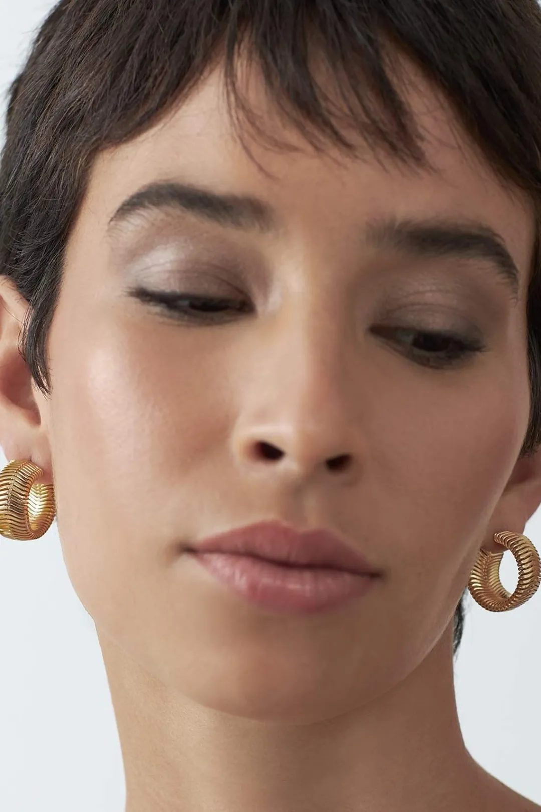 Dipua Brinco Laria Banhado a - Movimento e Brilho em Perfeita Harmonia