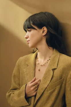 Dipua Colar Pompeia: Beleza Contemporânea para Você