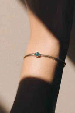 Dipua Pulseira Urano em Ouro - Charme Celestial com uma Presença Forte